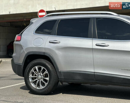 Сірий Джип Cherokee, об'ємом двигуна 2.36 л та пробігом 91 тис. км за 16500 $, фото 9 на Automoto.ua