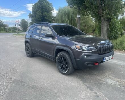 Серый Джип Чероки, объемом двигателя 3.2 л и пробегом 147 тыс. км за 19000 $, фото 2 на Automoto.ua