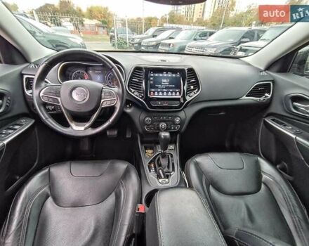 Серый Джип Чероки, объемом двигателя 2.4 л и пробегом 55 тыс. км за 17490 $, фото 14 на Automoto.ua