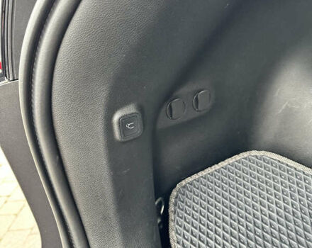 Сірий Джип Cherokee, об'ємом двигуна 2 л та пробігом 142 тис. км за 17100 $, фото 10 на Automoto.ua