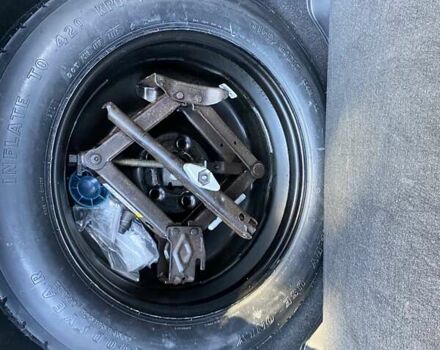 Серый Джип Чероки, объемом двигателя 2 л и пробегом 130 тыс. км за 18300 $, фото 14 на Automoto.ua