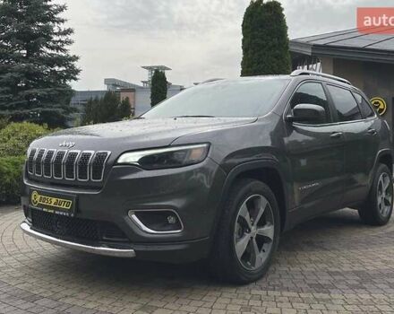 Сірий Джип Cherokee, об'ємом двигуна 2 л та пробігом 28 тис. км за 20690 $, фото 2 на Automoto.ua