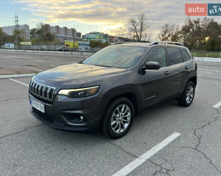 Серый Джип Чероки, объемом двигателя 3.24 л и пробегом 103 тыс. км за 16999 $, фото 1 на Automoto.ua