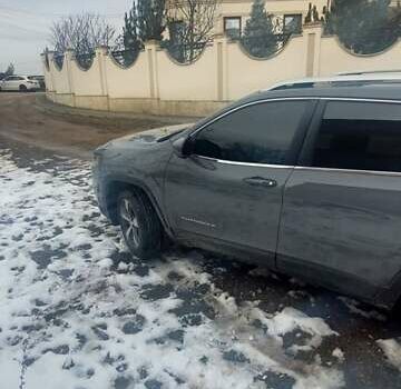 Серый Джип Чероки, объемом двигателя 3.24 л и пробегом 87 тыс. км за 21500 $, фото 4 на Automoto.ua