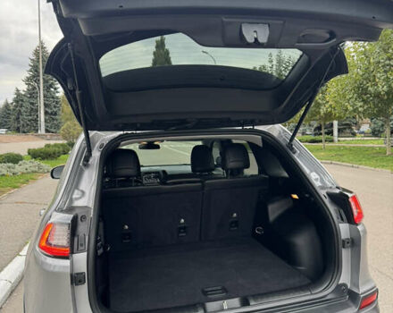 Серый Джип Чероки, объемом двигателя 2.36 л и пробегом 128 тыс. км за 18200 $, фото 15 на Automoto.ua