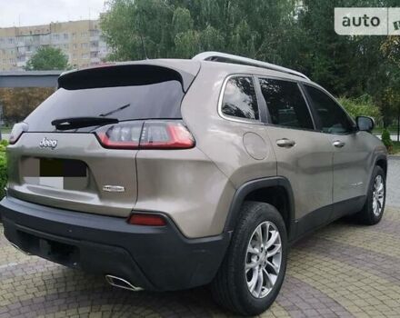 Сірий Джип Cherokee, об'ємом двигуна 3.2 л та пробігом 48 тис. км за 18000 $, фото 1 на Automoto.ua