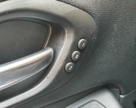 Сірий Джип Cherokee, об'ємом двигуна 0 л та пробігом 90 тис. км за 11500 $, фото 10 на Automoto.ua