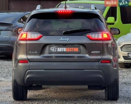 Сірий Джип Cherokee, об'ємом двигуна 2.36 л та пробігом 149 тис. км за 16900 $, фото 8 на Automoto.ua
