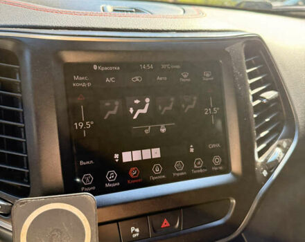 Серый Джип Чероки, объемом двигателя 3.2 л и пробегом 163 тыс. км за 20500 $, фото 9 на Automoto.ua