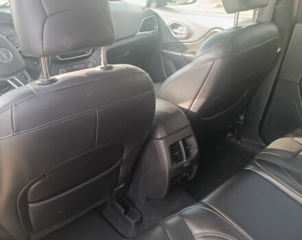 Серый Джип Чероки, объемом двигателя 3 л и пробегом 121 тыс. км за 17700 $, фото 8 на Automoto.ua