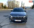 Серый Джип Чероки, объемом двигателя 2 л и пробегом 130 тыс. км за 18300 $, фото 1 на Automoto.ua