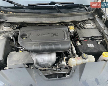 Серый Джип Чероки, объемом двигателя 2.36 л и пробегом 176 тыс. км за 16200 $, фото 2 на Automoto.ua