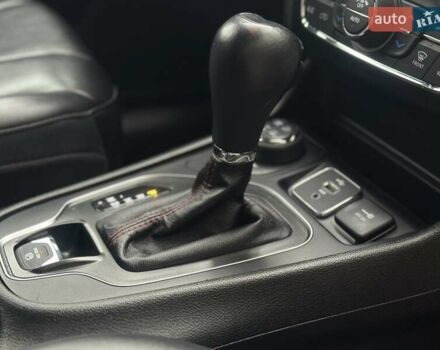 Сірий Джип Cherokee, об'ємом двигуна 1.99 л та пробігом 78 тис. км за 22500 $, фото 27 на Automoto.ua