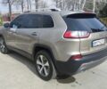 Сірий Джип Cherokee, об'ємом двигуна 0 л та пробігом 63 тис. км за 22000 $, фото 1 на Automoto.ua