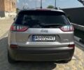 Серый Джип Чероки, объемом двигателя 2.36 л и пробегом 130 тыс. км за 17500 $, фото 3 на Automoto.ua