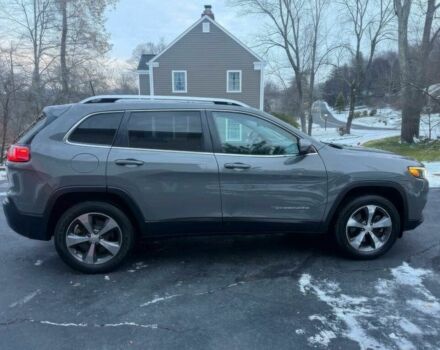 Серый Джип Чероки, объемом двигателя 3.2 л и пробегом 33 тыс. км за 7500 $, фото 2 на Automoto.ua