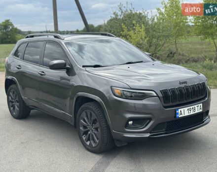 Сірий Джип Cherokee, об'ємом двигуна 3.24 л та пробігом 96 тис. км за 18400 $, фото 1 на Automoto.ua