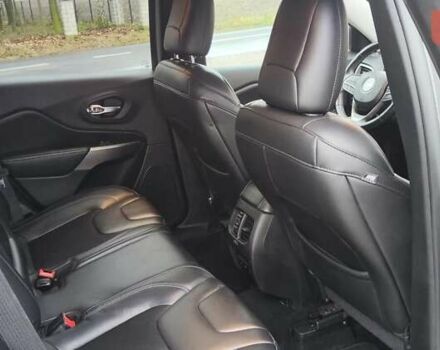 Серый Джип Чероки, объемом двигателя 2.36 л и пробегом 121 тыс. км за 14500 $, фото 6 на Automoto.ua