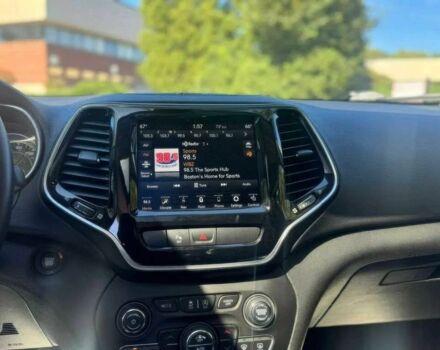 Серый Джип Чероки, объемом двигателя 3.2 л и пробегом 35 тыс. км за 3500 $, фото 8 на Automoto.ua