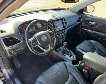 Джип Чероки 2019 в Житомире на Automoto.ua Серый Джип Чероки, объемом двигателя 3.2 л и пробегом 42 тыс. км за 15200 $, фото 10 на Automoto.ua