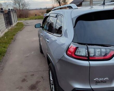 Серый Джип Чероки, объемом двигателя 3.2 л и пробегом 205 тыс. км за 15700 $, фото 7 на Automoto.ua