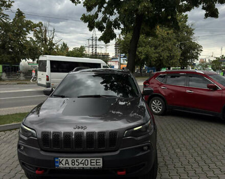 Сірий Джип Cherokee, об'ємом двигуна 3.24 л та пробігом 120 тис. км за 23000 $, фото 1 на Automoto.ua
