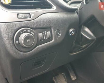 Серый Джип Чероки, объемом двигателя 3.24 л и пробегом 61 тыс. км за 19000 $, фото 44 на Automoto.ua