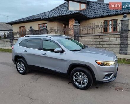 Серый Джип Чероки, объемом двигателя 3.2 л и пробегом 205 тыс. км за 15700 $, фото 4 на Automoto.ua