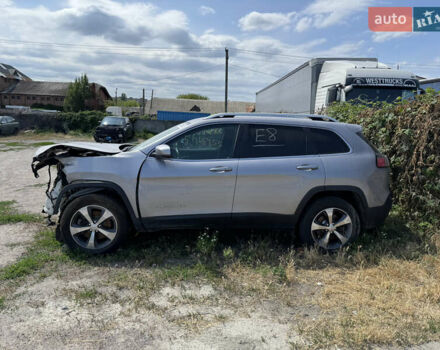 Сірий Джип Cherokee, об'ємом двигуна 3.24 л та пробігом 93 тис. км за 9999 $, фото 7 на Automoto.ua