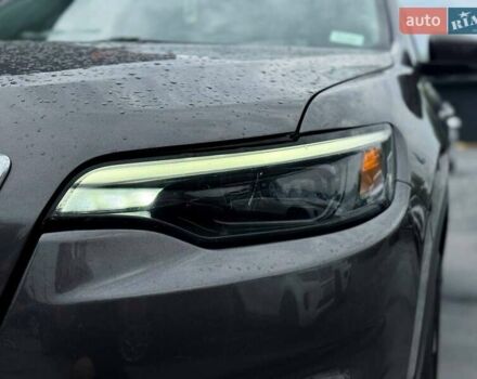 Сірий Джип Cherokee, об'ємом двигуна 2.36 л та пробігом 144 тис. км за 16200 $, фото 12 на Automoto.ua