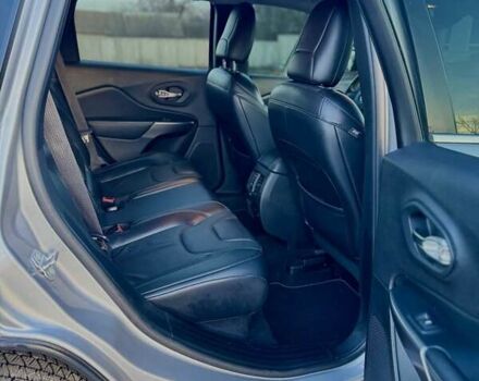 Сірий Джип Cherokee, об'ємом двигуна 3.24 л та пробігом 87 тис. км за 19900 $, фото 12 на Automoto.ua