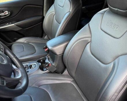 Сірий Джип Cherokee, об'ємом двигуна 3.2 л та пробігом 11 тис. км за 22799 $, фото 15 на Automoto.ua