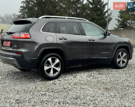 Серый Джип Чероки, объемом двигателя 3.2 л и пробегом 132 тыс. км за 17350 $, фото 6 на Automoto.ua