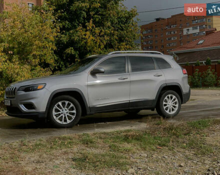 Сірий Джип Cherokee, об'ємом двигуна 2.36 л та пробігом 139 тис. км за 16800 $, фото 6 на Automoto.ua