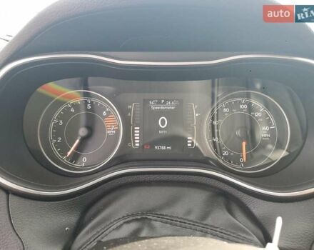 Сірий Джип Cherokee, об'ємом двигуна 2.36 л та пробігом 155 тис. км за 2400 $, фото 8 на Automoto.ua