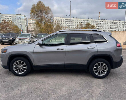 Серый Джип Чероки, объемом двигателя 2.4 л и пробегом 220 тыс. км за 15999 $, фото 1 на Automoto.ua