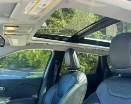 Серый Джип Чероки, объемом двигателя 3.2 л и пробегом 35 тыс. км за 3500 $, фото 7 на Automoto.ua