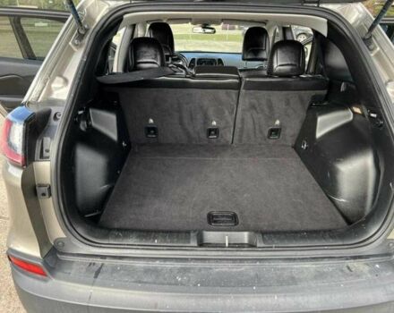 Сірий Джип Cherokee, об'ємом двигуна 2.4 л та пробігом 156 тис. км за 2900 $, фото 8 на Automoto.ua