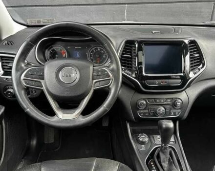 Сірий Джип Cherokee, об'ємом двигуна 3.2 л та пробігом 34 тис. км за 19000 $, фото 8 на Automoto.ua