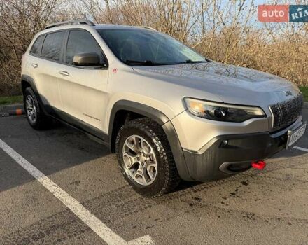 Серый Джип Чероки, объемом двигателя 3.24 л и пробегом 110 тыс. км за 22500 $, фото 2 на Automoto.ua