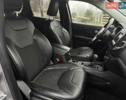 Сірий Джип Cherokee, об'ємом двигуна 2.36 л та пробігом 198 тис. км за 15200 $, фото 70 на Automoto.ua