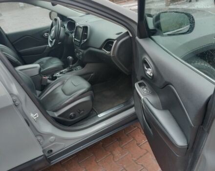 Серый Джип Чероки, объемом двигателя 2.4 л и пробегом 111 тыс. км за 17300 $, фото 17 на Automoto.ua