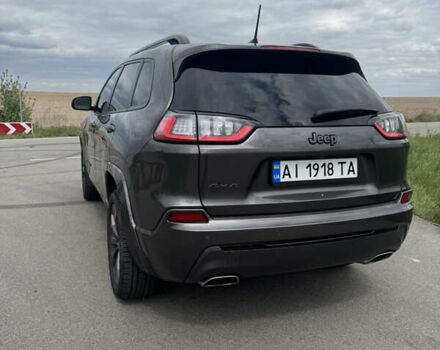 Сірий Джип Cherokee, об'ємом двигуна 3.24 л та пробігом 96 тис. км за 18400 $, фото 6 на Automoto.ua