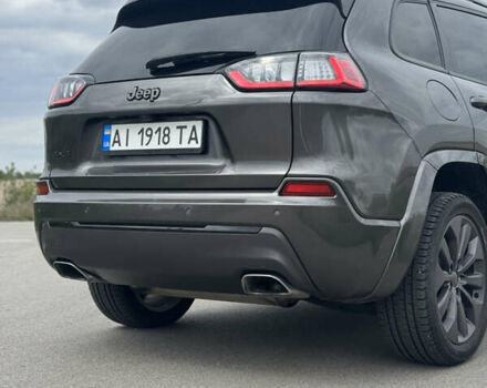 Джип Чероки 2019 в Киеве на Automoto.ua Серый Джип Чероки, объемом двигателя 3.24 л и пробегом 90 тыс. км за 19400 $, фото 7 на Automoto.ua