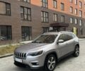 Серый Джип Чероки, объемом двигателя 2.36 л и пробегом 172 тыс. км за 15000 $, фото 1 на Automoto.ua