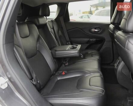 Сірий Джип Cherokee, об'ємом двигуна 2.36 л та пробігом 62 тис. км за 20900 $, фото 8 на Automoto.ua
