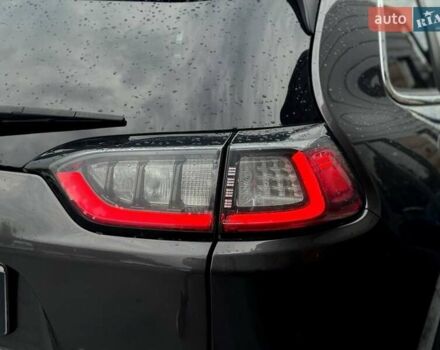 Сірий Джип Cherokee, об'ємом двигуна 2.36 л та пробігом 144 тис. км за 16200 $, фото 22 на Automoto.ua