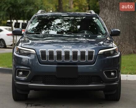 Сірий Джип Cherokee, об'ємом двигуна 3.24 л та пробігом 157 тис. км за 18500 $, фото 1 на Automoto.ua