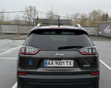 Сірий Джип Cherokee, об'ємом двигуна 2.36 л та пробігом 114 тис. км за 15899 $, фото 5 на Automoto.ua