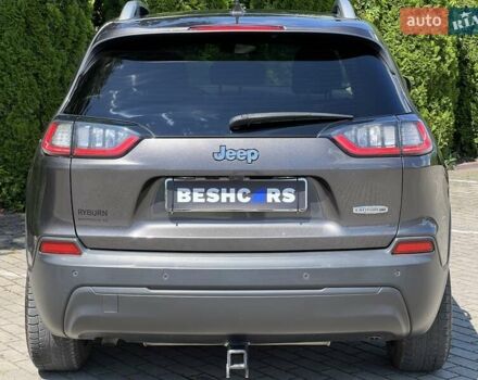 Сірий Джип Cherokee, об'ємом двигуна 2.36 л та пробігом 121 тис. км за 15300 $, фото 5 на Automoto.ua